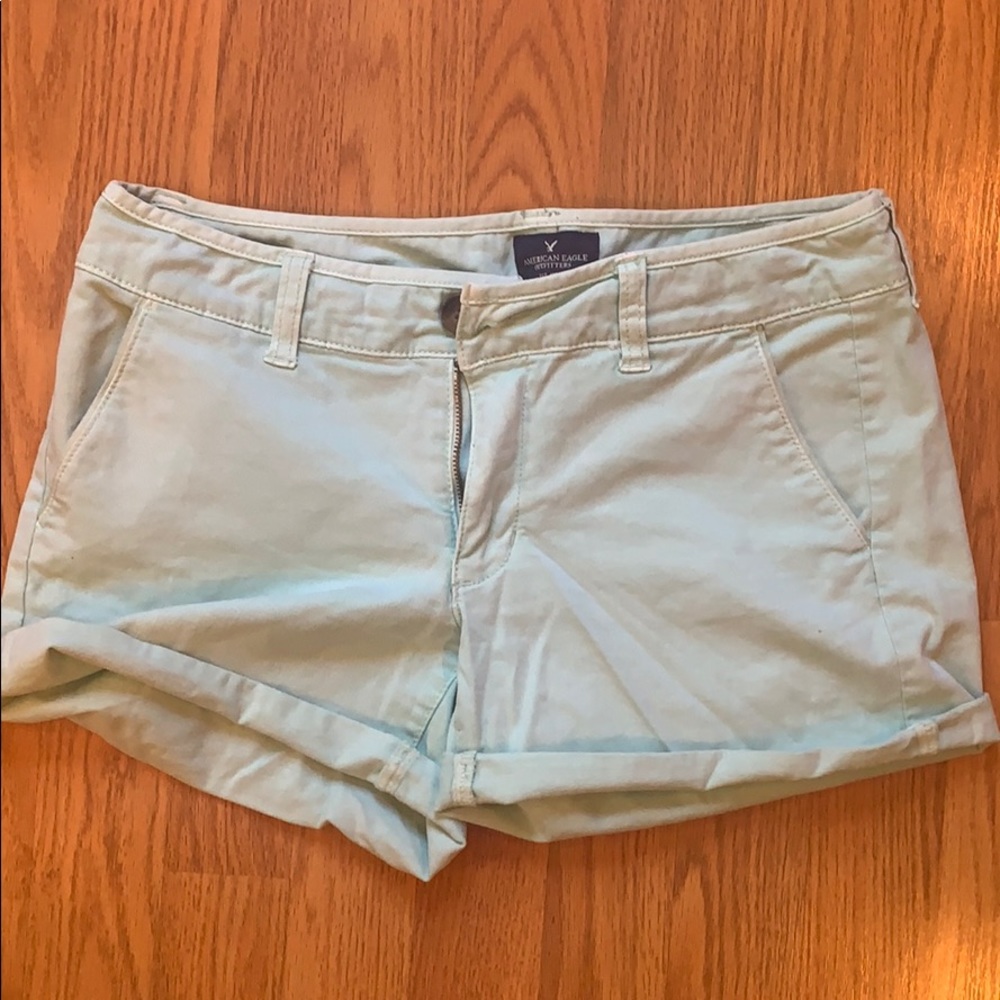 American Eagle Midi Stretch Mint Green Shorts Sz 6